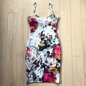 bebe Deep V Neck Floral Print Bodycon Midi Dress Size XS